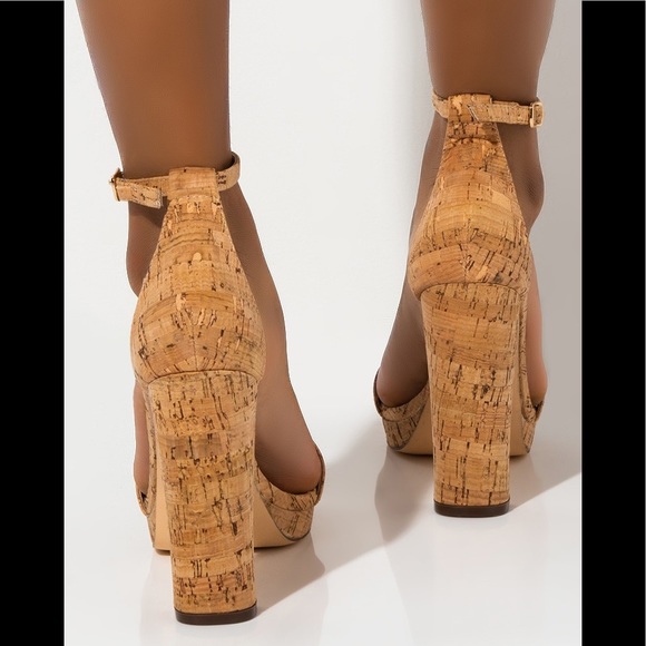 AKIRA BE THIS WAY CHUNKY SANDAL HEEL - Picture 3 of 7